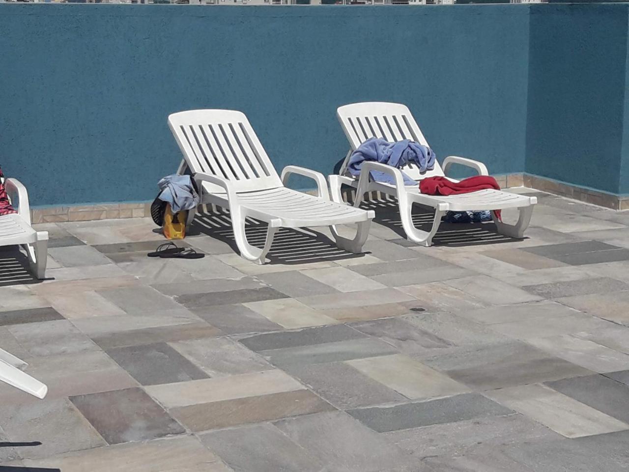 Guarujá Beachside Condo: Pool, BBQ & Flexible Check-in Exterior photo